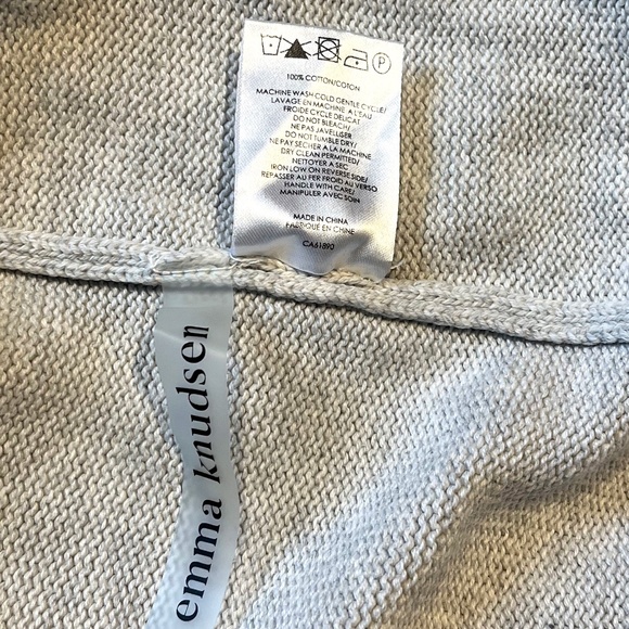 Emma Knudsen Oversized Light Grey Cotton Sweater minimalist and unassuming - Picture 7 of 7